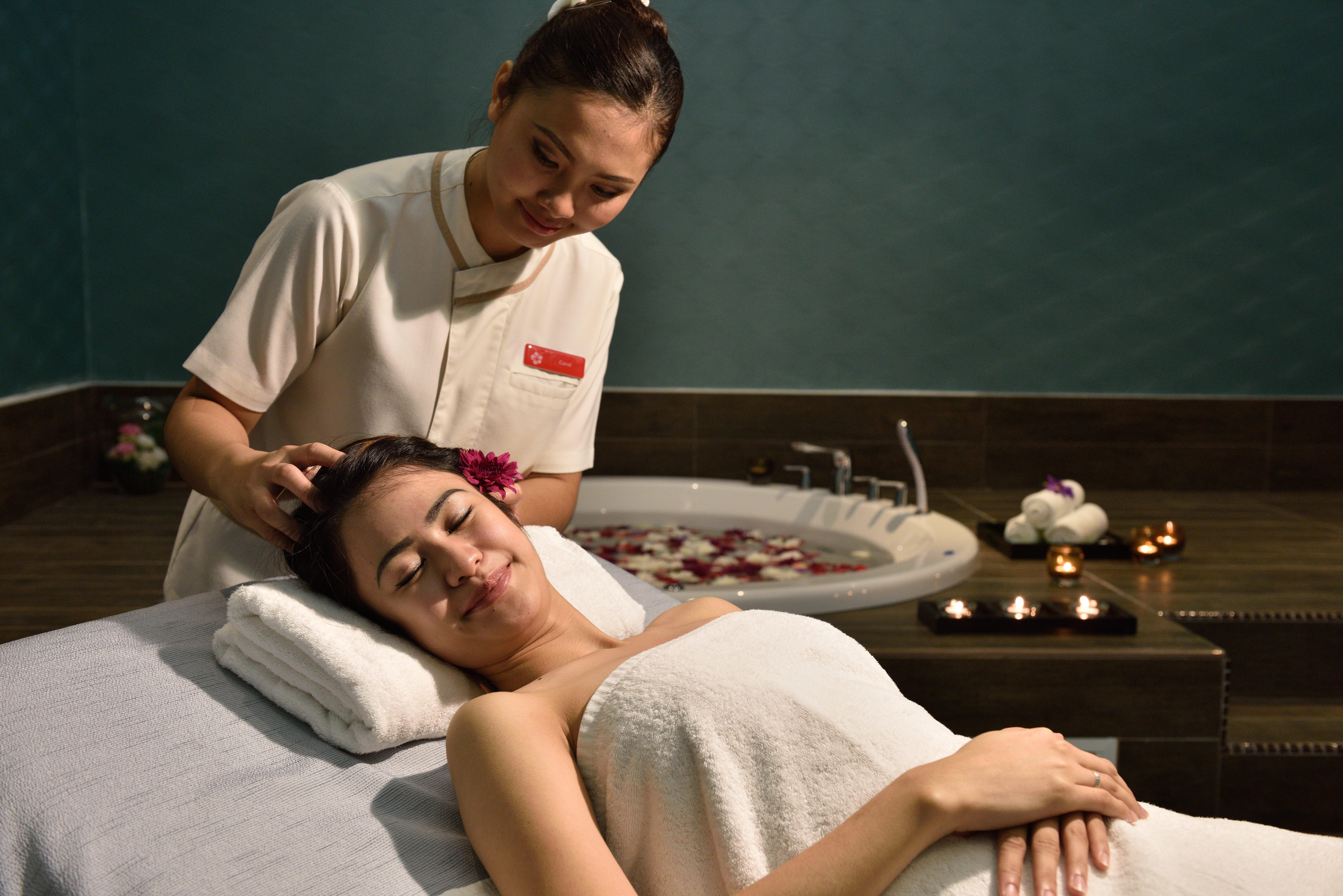 فندق ليكسز سويتس بينانغ بيان ليباس المظهر الخارجي الصورة Thai massage